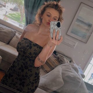 Briibrii: , , 